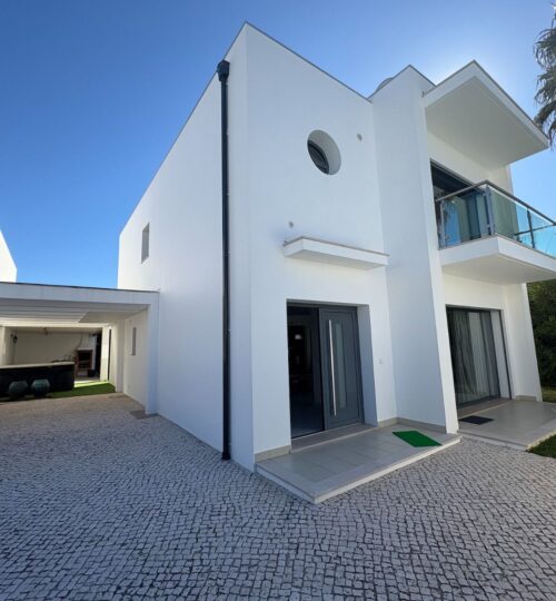 Villa Salir do Porto